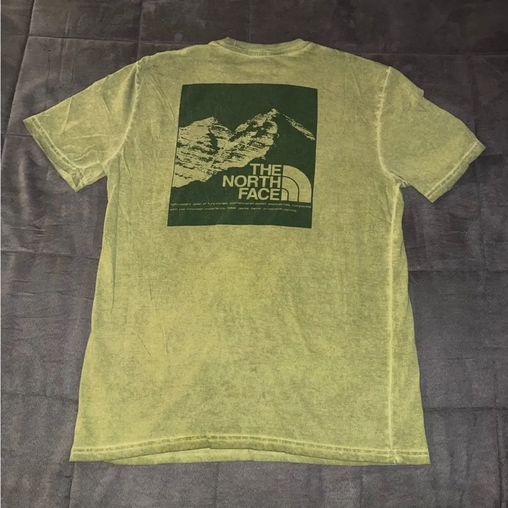 The North Face Olive Short Sleeve Tee Men’s Medium